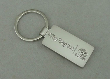 亜鉛合金ダイ カストによる都市トヨタ昇進の Keychain は霧深いの