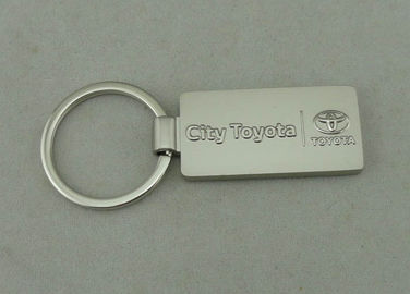 亜鉛合金ダイ カストによる都市トヨタ昇進の Keychain は霧深いの