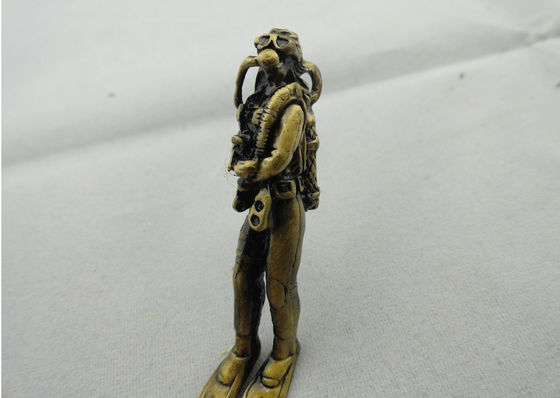 金属の完全な救助のキー ホルダー、旧式な金張りのピューター昇進の Keychain